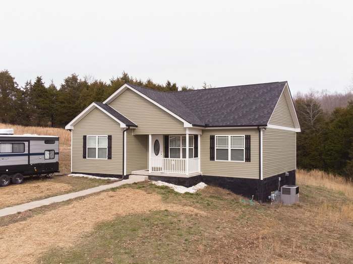 518 Matlock Rd Charlotte Tn 37036 Mls 2117979 Redfin