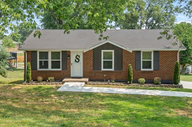 503 Kenney Dr, Clarksville, TN 37042 | MLS# 2536728 | Redfin