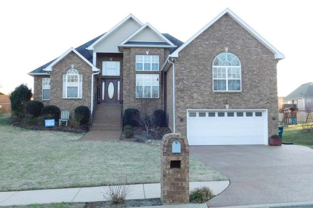 212 Thoroughbred Way White House Tn 37188 Mls 1809071 Redfin 212 Thoroughbred Way White House Tn 37188