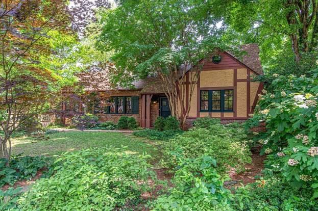 1110 Riverwood Dr Nashville Tn 37216 3 Beds 3 Baths