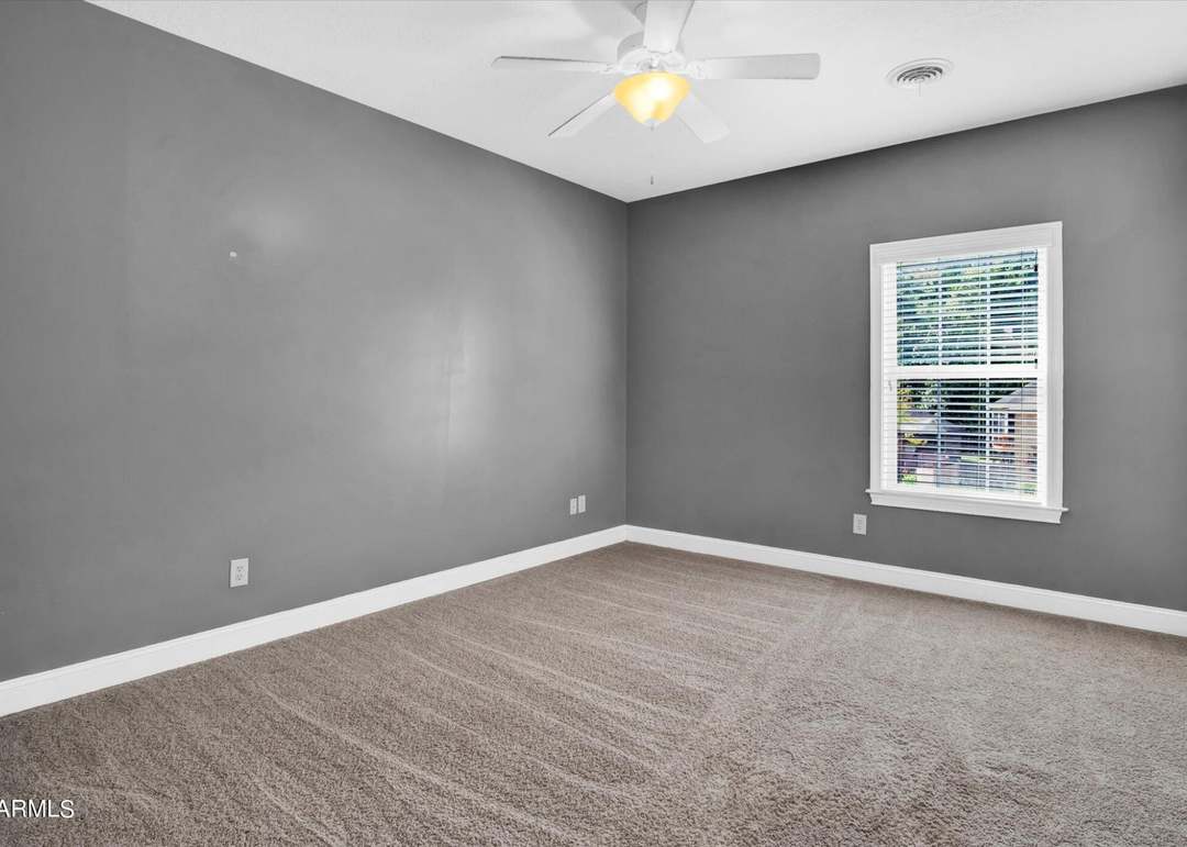 4312 Platinum Dr, Knoxville, TN 37938