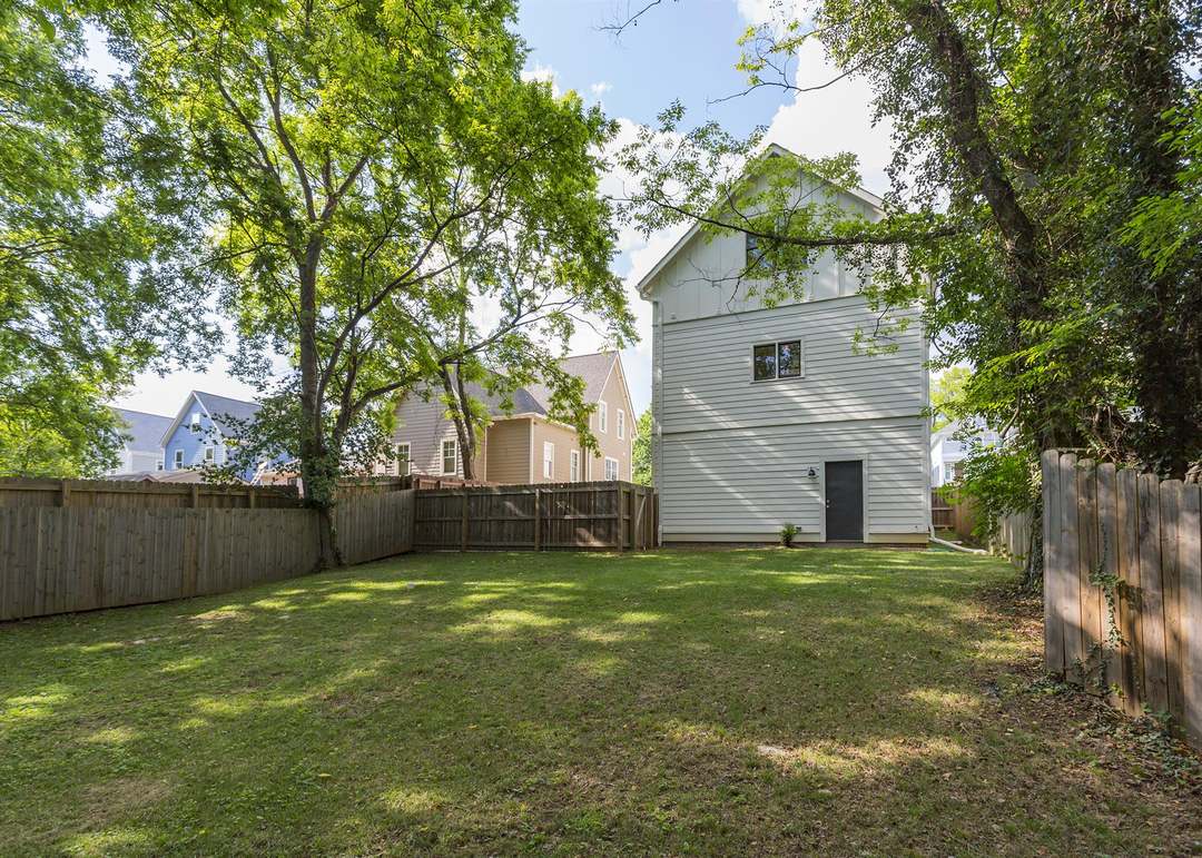 120 Creighton Ave, Nashville, TN 37206