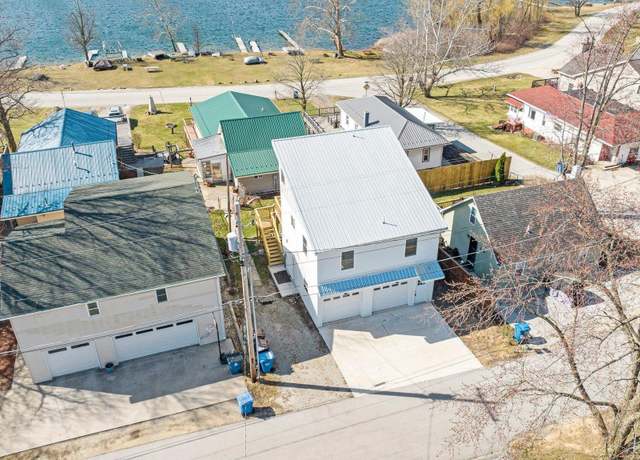 Property at 2660 E Beech Ave, Columbia City, IN 46725, 2 beds, 2 baths