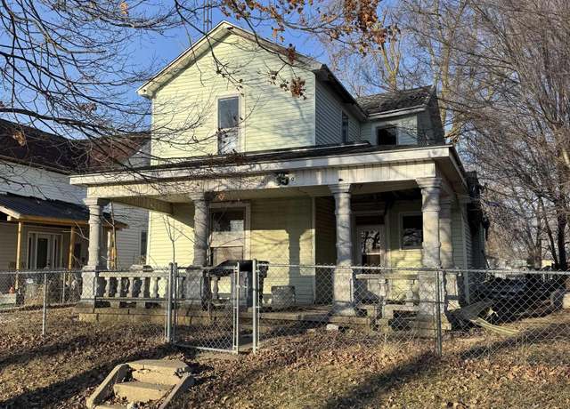Property at 350 E Center St, Dunkirk, IN 47336, 4 beds, 1 bath