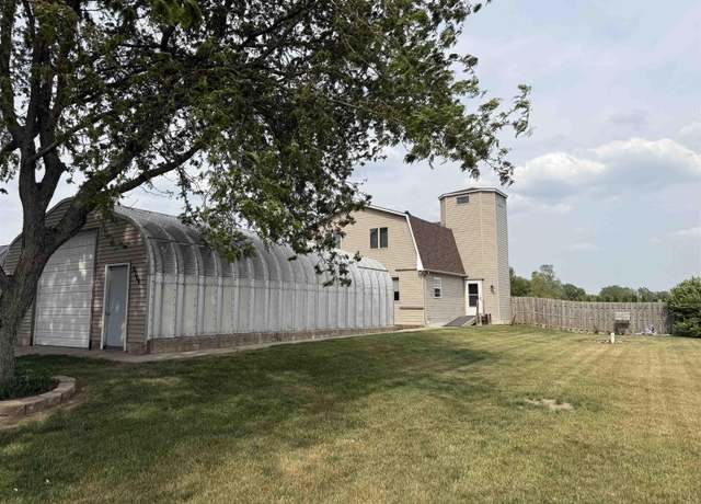 Property at 57662 County Road 23, Goshen, IN 46528, 4 beds, 2 baths