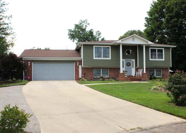 Property at 4720 Leah Dr, Evansville, IN 47711, 4 beds, 2 baths