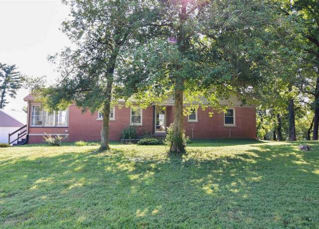 Property at 8917 Old State Rd, Evansville, IN 47711, 2 beds, 1 bath