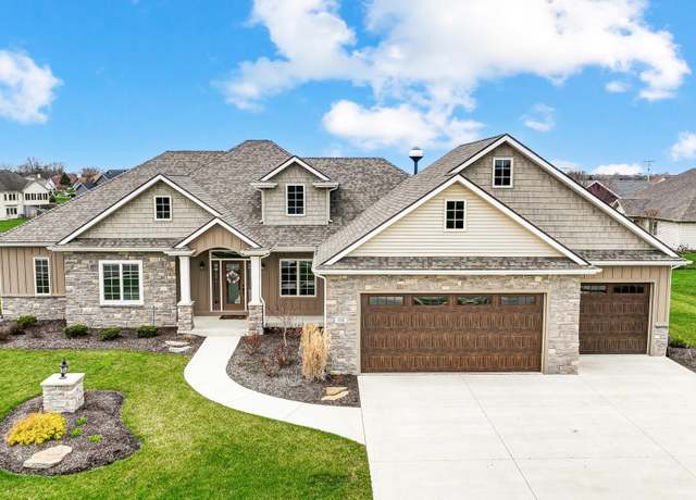 Property at 112 E Lake Ct, Decatur, IN 46733, 5 beds, 3 baths