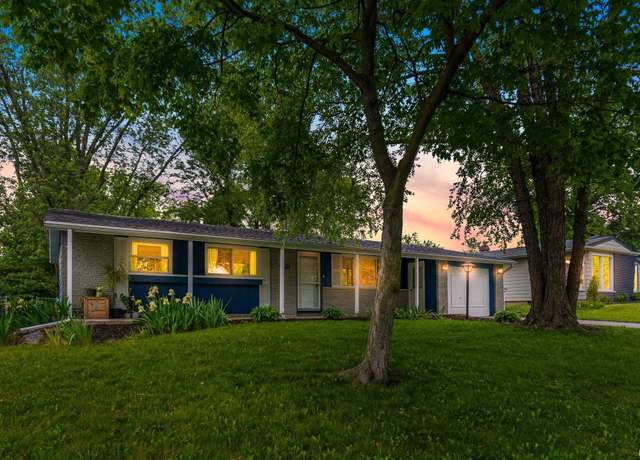 Property at 2811 Bosworth Dr, Fort Wayne, IN 46805, 3 beds, 1.5 baths