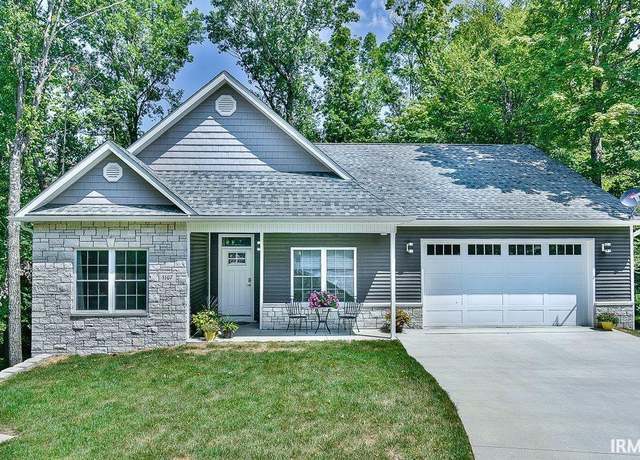 Property at 5107 Weathers Ct, Bloomington, IN 47404, 5 beds, 3.5 baths