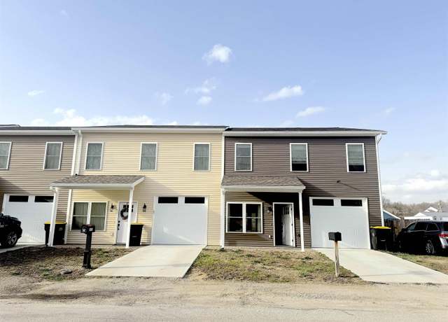 Property at 319 Walnut St, Spencer, IN 47460, 3 beds, 2.5 baths