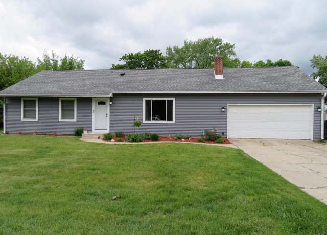 Property at 1913 Bashor Rd, Goshen, IN 46526, 4 beds, 2 baths