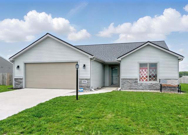 Property at 1806 Waynedale Dr, Garrett, IN 46738, 3 beds, 2 baths