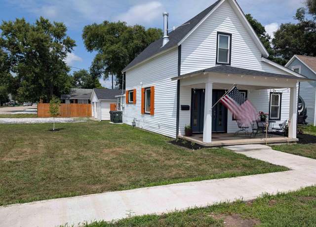 Property at 29 W Peterson St, Otterbein, IN 47970, 3 beds, 2 baths