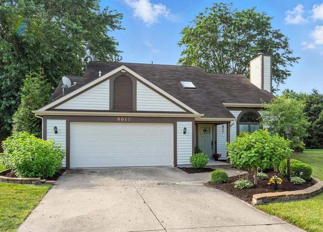 Property at 8617 Dunmore Ln, Fort Wayne, IN 46804, 3 beds, 2.5 baths