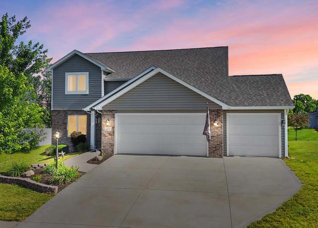 Property at 687 Sully Ct, Angola, IN 46703, 4 beds, 2.5 baths