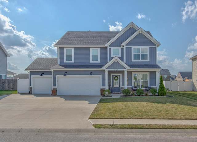 Property at 5404 Bloomsbury Ct, Newburgh, IN 47630, 6 beds, 3 baths
