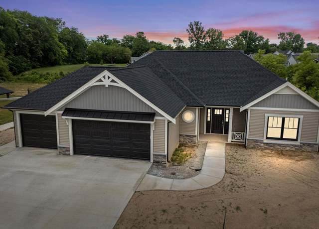 Property at 1265 Switchfoot Dr, Huntertown, IN 46748, 3 beds, 2 baths