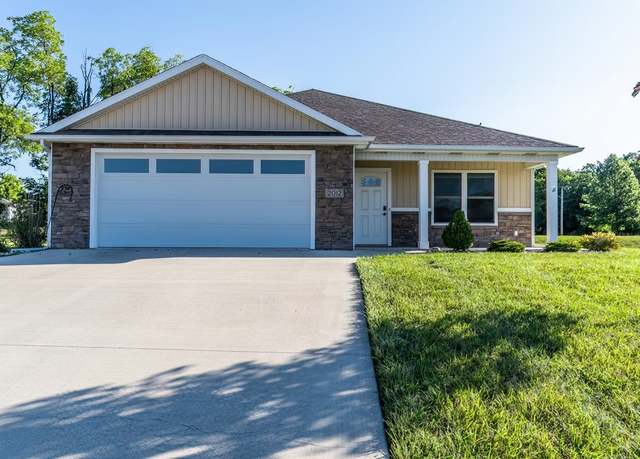 Property at 2012 Buell Dr, Angola, IN 46703, 3 beds, 2 baths