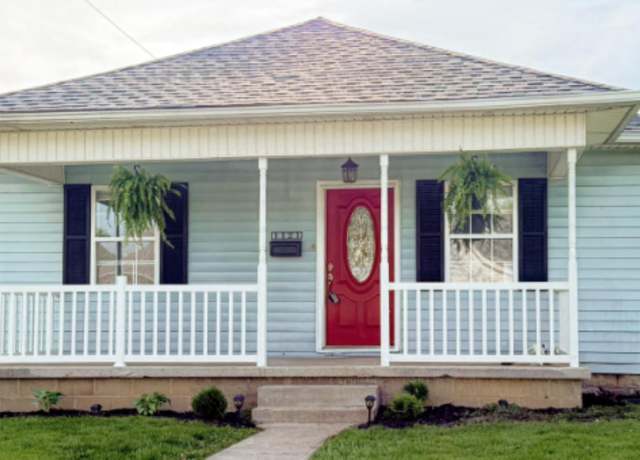 Property at 1121 S Locke St, Kokomo, IN 46902, 3 beds, 1 bath