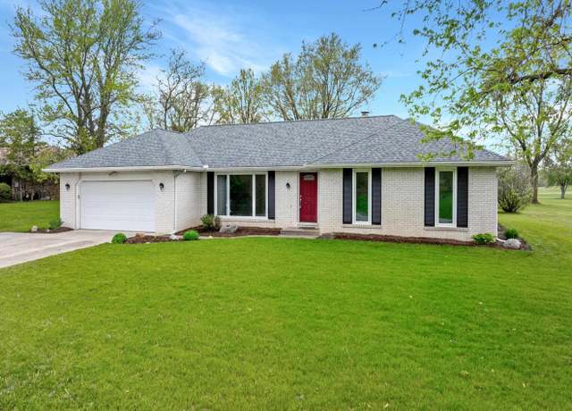 Property at 1575 Ford Ln, Warsaw, IN 46580, 3 beds, 2 baths