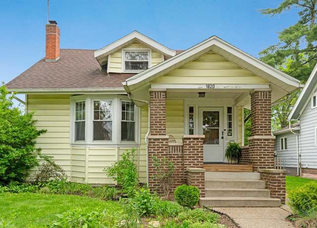 Property at 1820 Alabama Ave, Fort Wayne, IN 46805, 3 beds, 2 baths