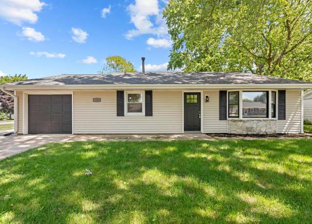 Property at 3006 Baton Rouge Dr, Kokomo, IN 46902, 3 beds, 1.5 baths