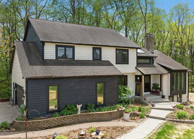 Property at 11531 Brigadoon Ct, Fort Wayne, IN 46814, 4 beds, 3.5 baths