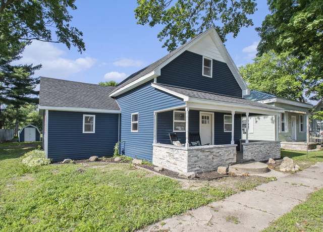 Property at 505 W Catholic St, Pierceton, IN 46562, 3 beds, 2 baths
