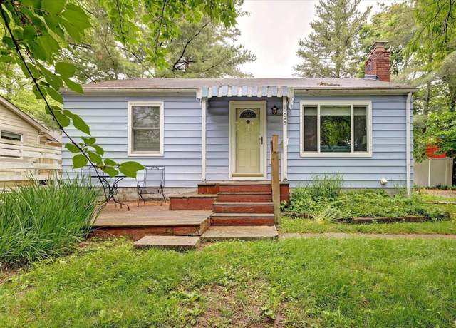 Property at 1005 E Maxwell Ln, Bloomington, IN 47401, 2 beds, 1 bath