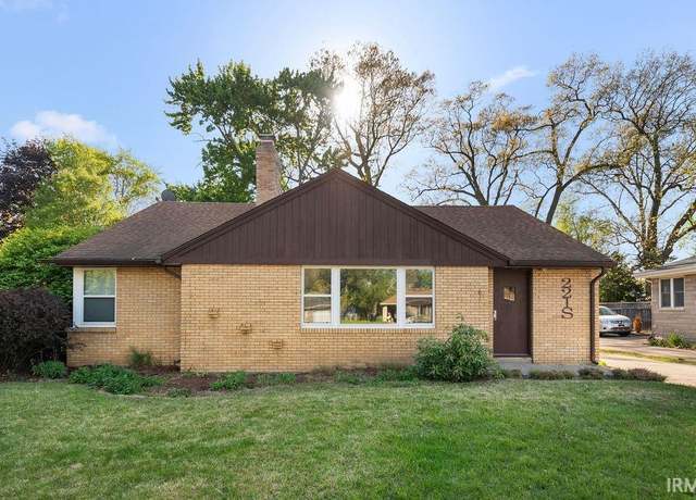 Property at 221 S Ironwood Dr, South Bend, IN 46615, 3 beds, 1.5 baths
