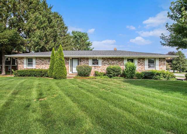 Property at 51632 Fox Hollow Ct, Granger, IN 46530, 3 beds, 2 baths
