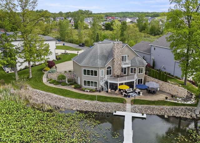 Property at 140 Lane 270a Hamilton Lake Lk, Hamilton, IN 46742, 4 beds, 3.5 baths