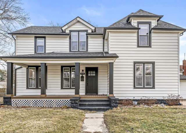 Property at 810 Locust St, Mishawaka, IN 46545, 5 beds, 2.5 baths