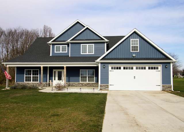 Property at 7195 E Andrew Dr, Oxford, IN 47971, 5 beds, 3.5 baths