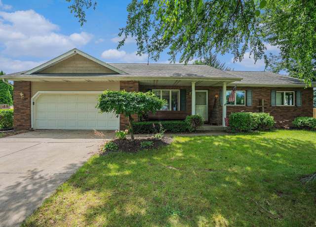 Property at 17574 Steppelands Ln, Goshen, IN 46526, 4 beds, 3 baths