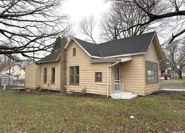 Property at 1331 Michigan Ave, Fort Wayne, IN 46802, 2 beds, 1 bath