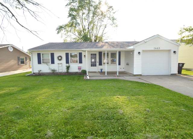 Property at 1643 Lakeview Dr, Fort Wayne, IN 46808, 3 beds, 2 baths