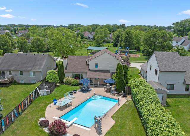 Property at 16316 Thunderbird Rd, Huntertown, IN 46748, 4 beds, 2.5 baths