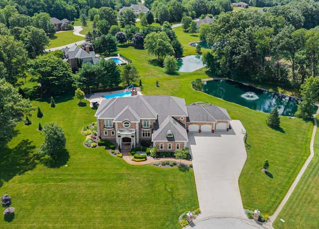Property at 53717 Meadow Lake Ct, Elkhart, IN 46514, 5 beds, 5.5 baths