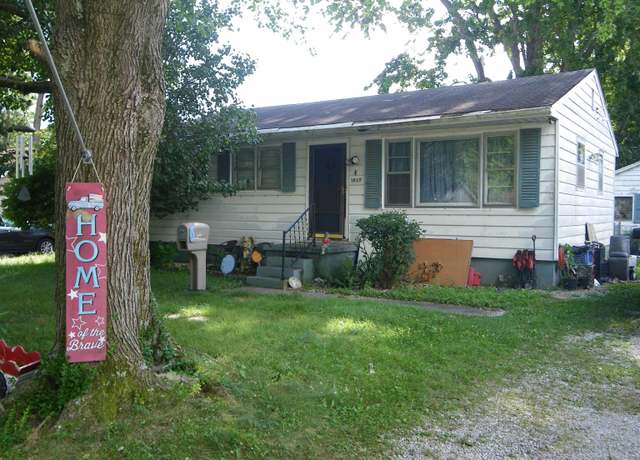 Property at 1809 Mcconnell Ave, Evansville, IN 47715, 2 beds, 1 bath