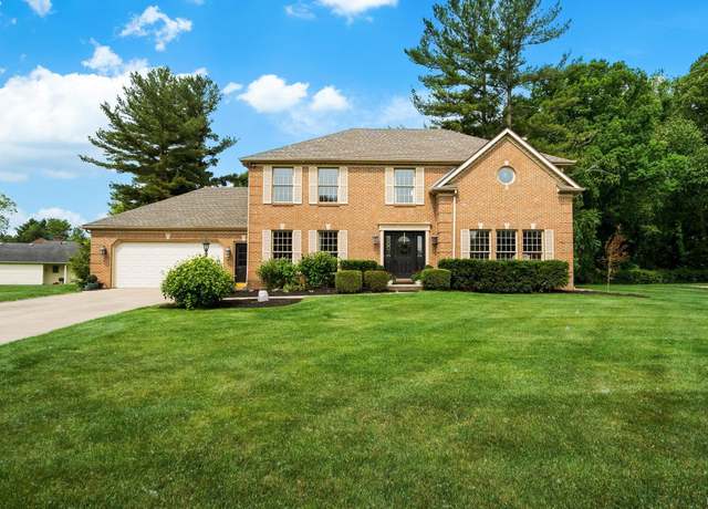 Property at 51803 Foxdale Ln, Granger, IN 46530, 4 beds, 2.5 baths