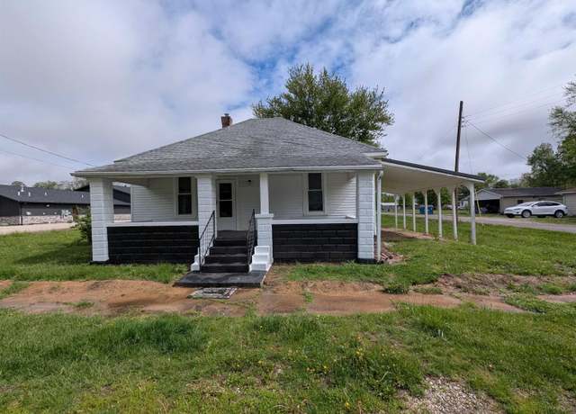 Property at 440 E Adams St, Wheatland, IN 47597, 2 beds, 1 bath
