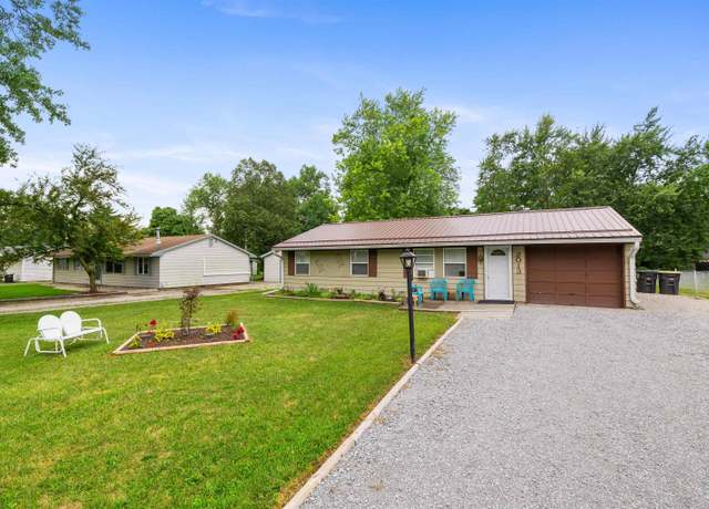Property at 2013 Lathrop Dr, Fort Wayne, IN 46808, 3 beds, 1 bath