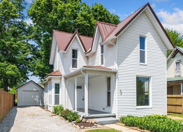Property at 407 N Broadway St, Mentone, IN 46539, 5 beds, 1 bath