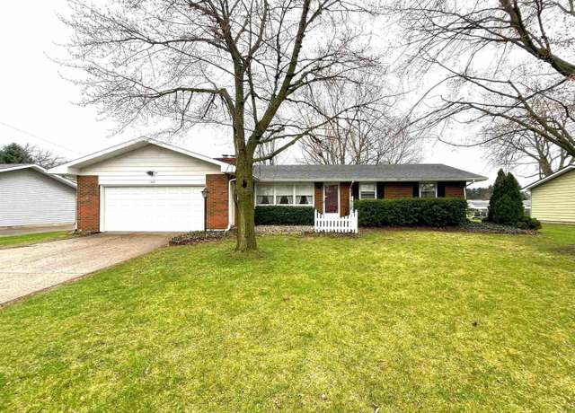 Property at 1102 S 15th St, Goshen, IN 46526, 3 beds, 2 baths