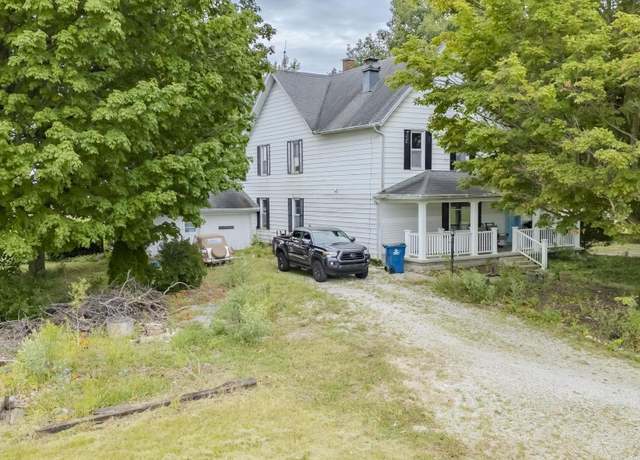 Property at 4711 N 700 W, Wabash, IN 46992, 5 beds, 2.5 baths