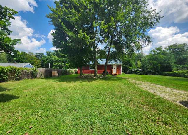 Property at 1306 S Garden St, Kendallville, IN 46755, 2 beds, 1 bath