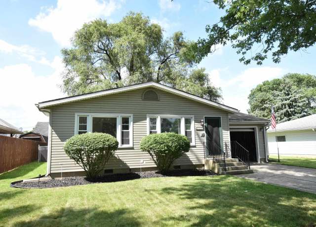 Property at 210 E South St, Remington, IN 47977, 2 beds, 1 bath