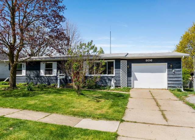 Property at 806 S Martha St, Angola, IN 46703, 3 beds, 1.5 baths
